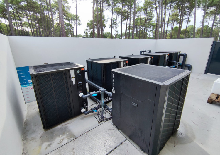 Pompes à chaleur grosse puissance de Polytropic pour le chauffage des piscines de collectivités