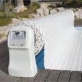 La couverture automatique de piscine à moteur à eau… HYDRO inside