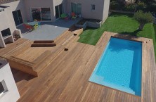 Cocktail Piscine, la gamme &eacute;tendue de piscines coque polyester de L&eacute;a Composites