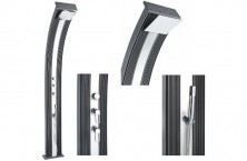 Deux douches solaires hybrides design