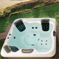 Black & White Edition: the new line of hot tubs with a modern design