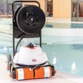  Hexagone incorpora una cámara de vídeo en su robot limpiador de piscinas Chrono MP4