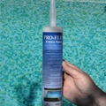 L’outil indispensable des pisciniers disponible en couleur sable