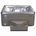 Nouveau spa Beachcomber aux reflets métalliques