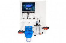 Syst&egrave;mes de dosage et de r&eacute;gulation pour le traitement de l'eau des piscines