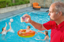 A reliable and easy pool water analysis with Lovibond