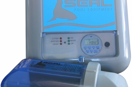 Seal highlights salt-water chlorinator range | Eurospapoolnews.com
