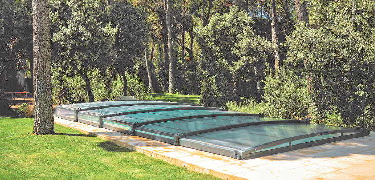 abrisud,range,franch,made,pool,enclosures