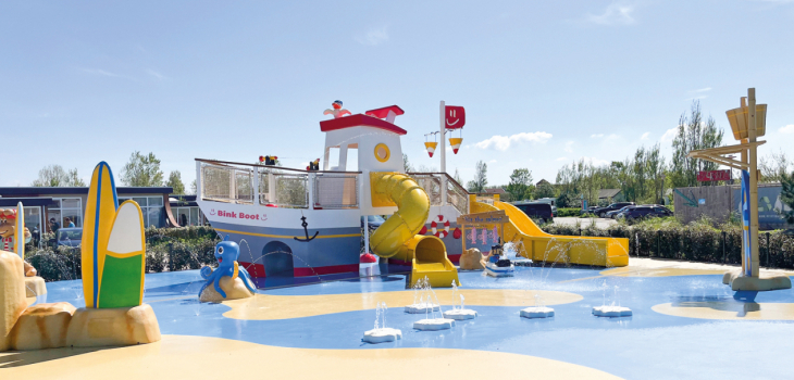 aqua,drolics,more,than,spalsh,creativity,every,drop,waterplay