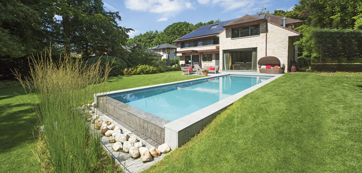 Piscine Coque Overflow Infinity