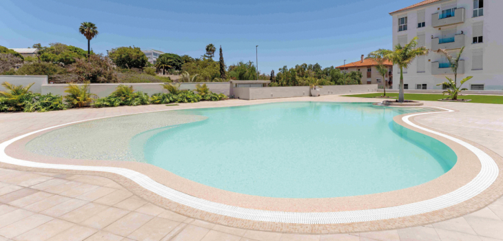 revêtement Renolit Piscine Decking Solid