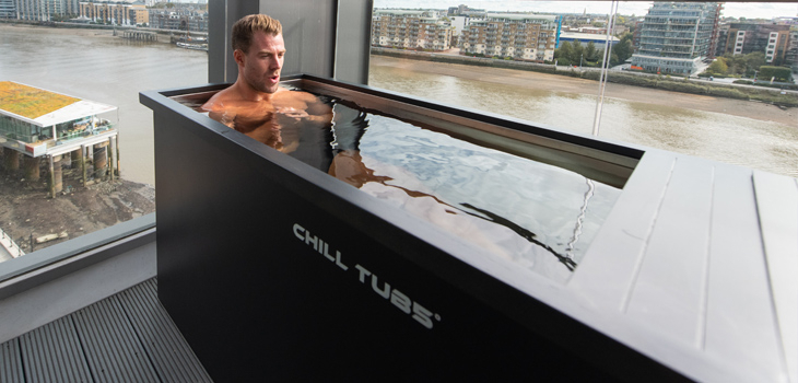 Il recupero muscolare in un Chill Tub, come apprezzato da Bradley Simmonds.