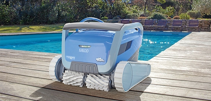 robot Dolphin M600 connecté nettoyage piscine
