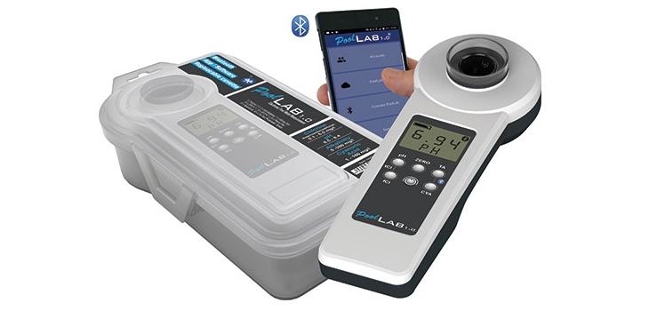 photometer PoolLab 1.0 swimming pool water analysis