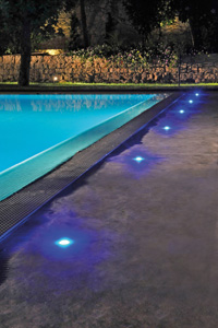 Iluminacion de la piscina y entorno ares iberica