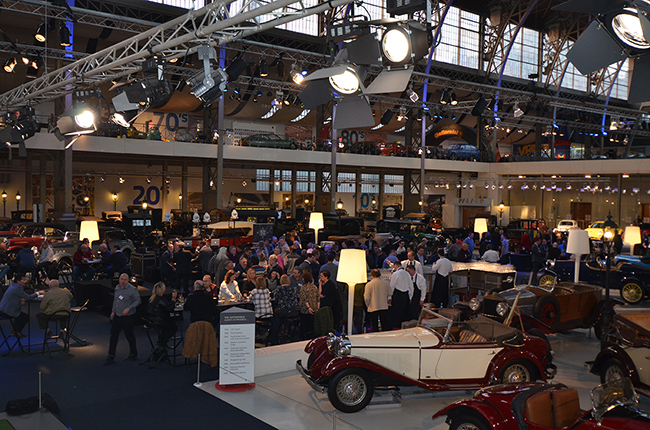 EntrÃ©e du salon LMP PoolFair