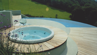 Harris Pools & Leisure Ltd