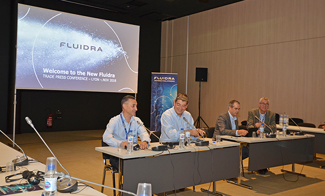 Conference presse fusion FLuidra Zodiac