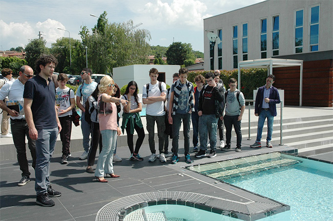 Gli studenti del primo Corso per "Tecnico di Piscina"