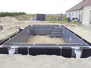 construction piscine UnibÃ©o