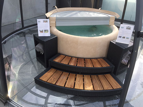 spa nouveau showroom softub