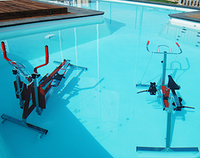 aquabike dans piscine odalia