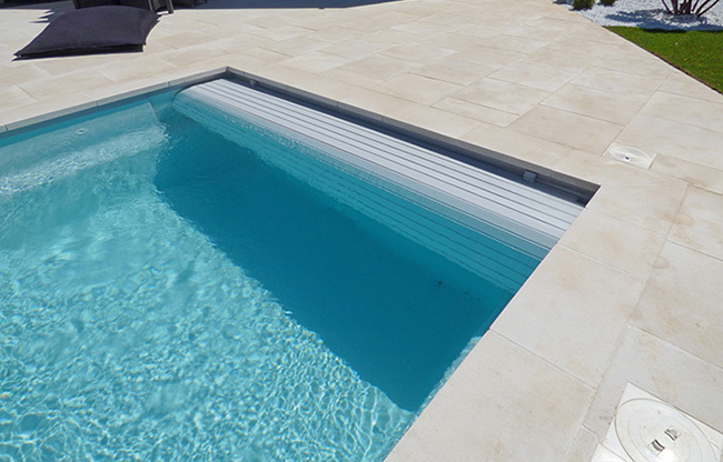 Brooklin C Piscines Prestige Polyester